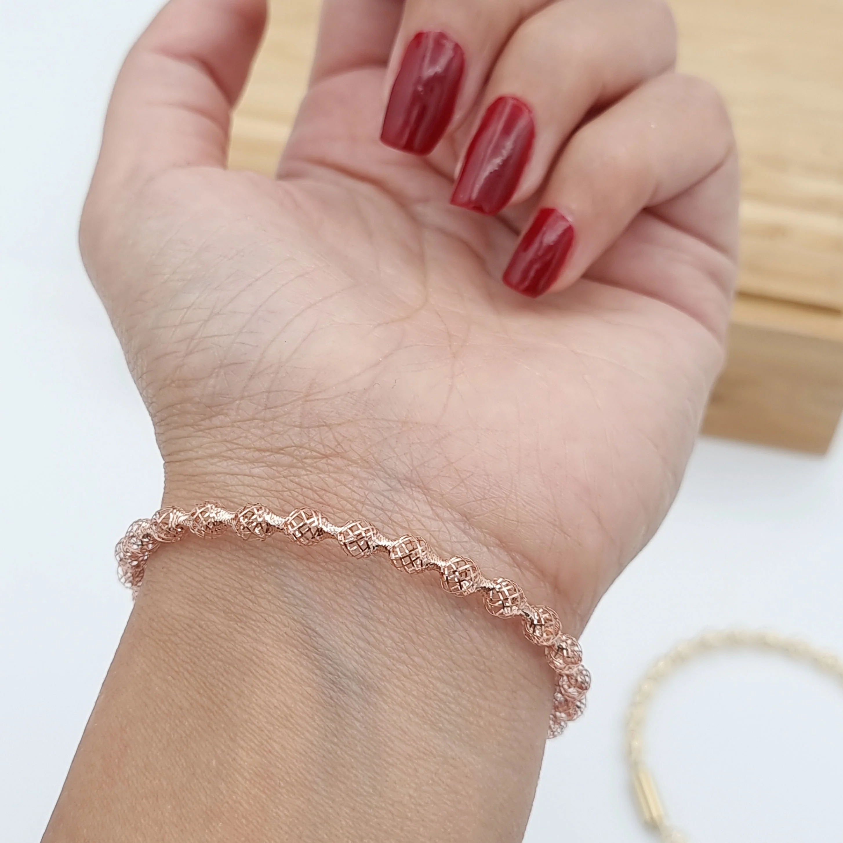 18K Pure Gold Elastic Net Ball Rose Bangle - Image 7