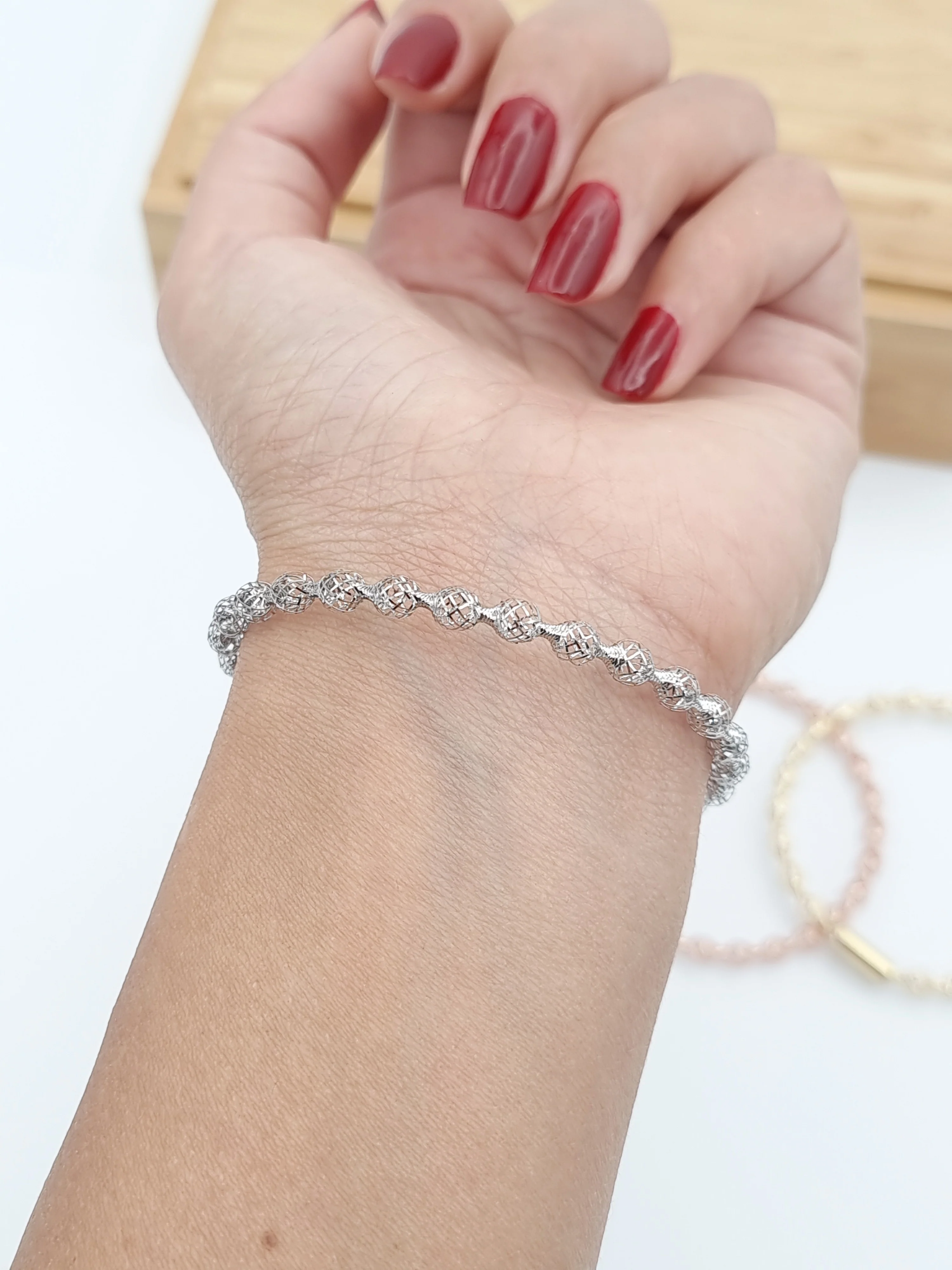 18K Pure Gold Elastic Net Ball White Bangle - Image 10
