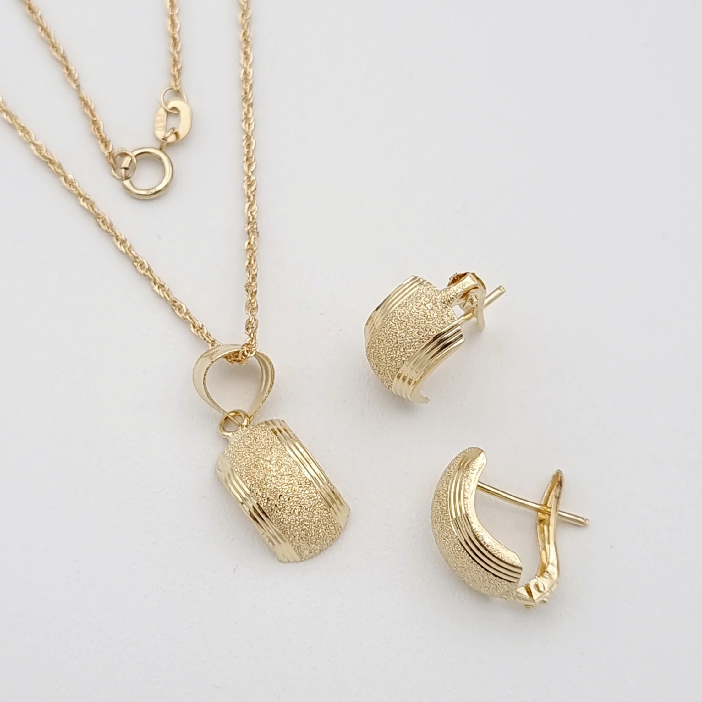 18K Pure Gold Fine Curved Jewelry Set - Image 6