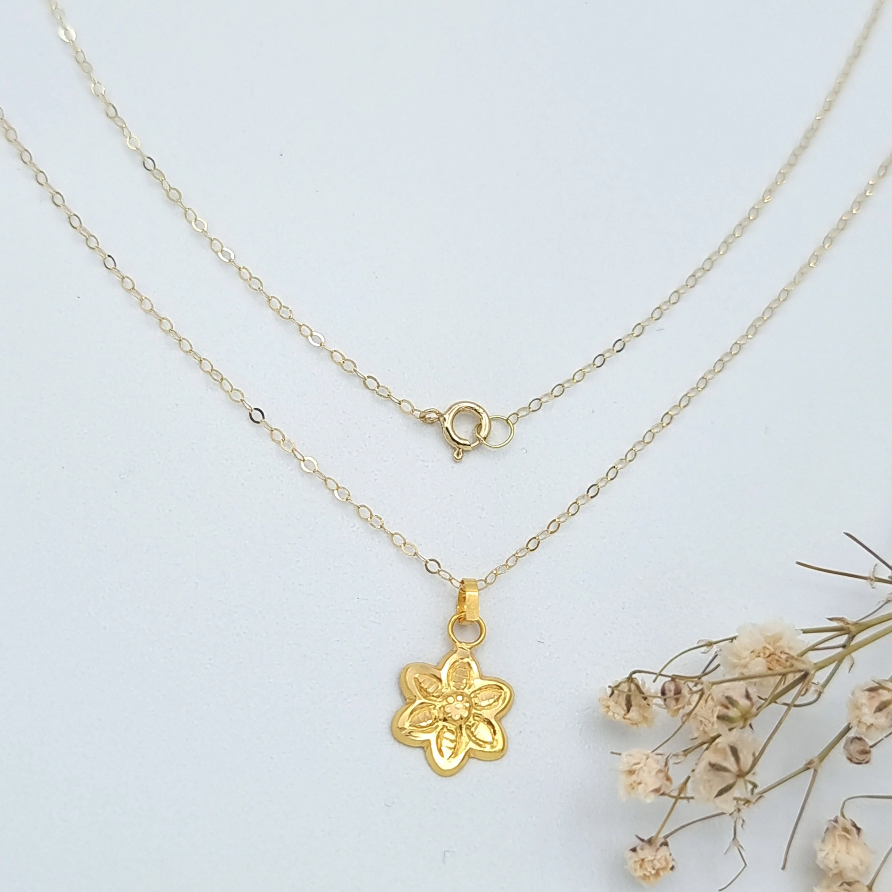 18K Pure Gold Fine Flower Necklace - Image 5