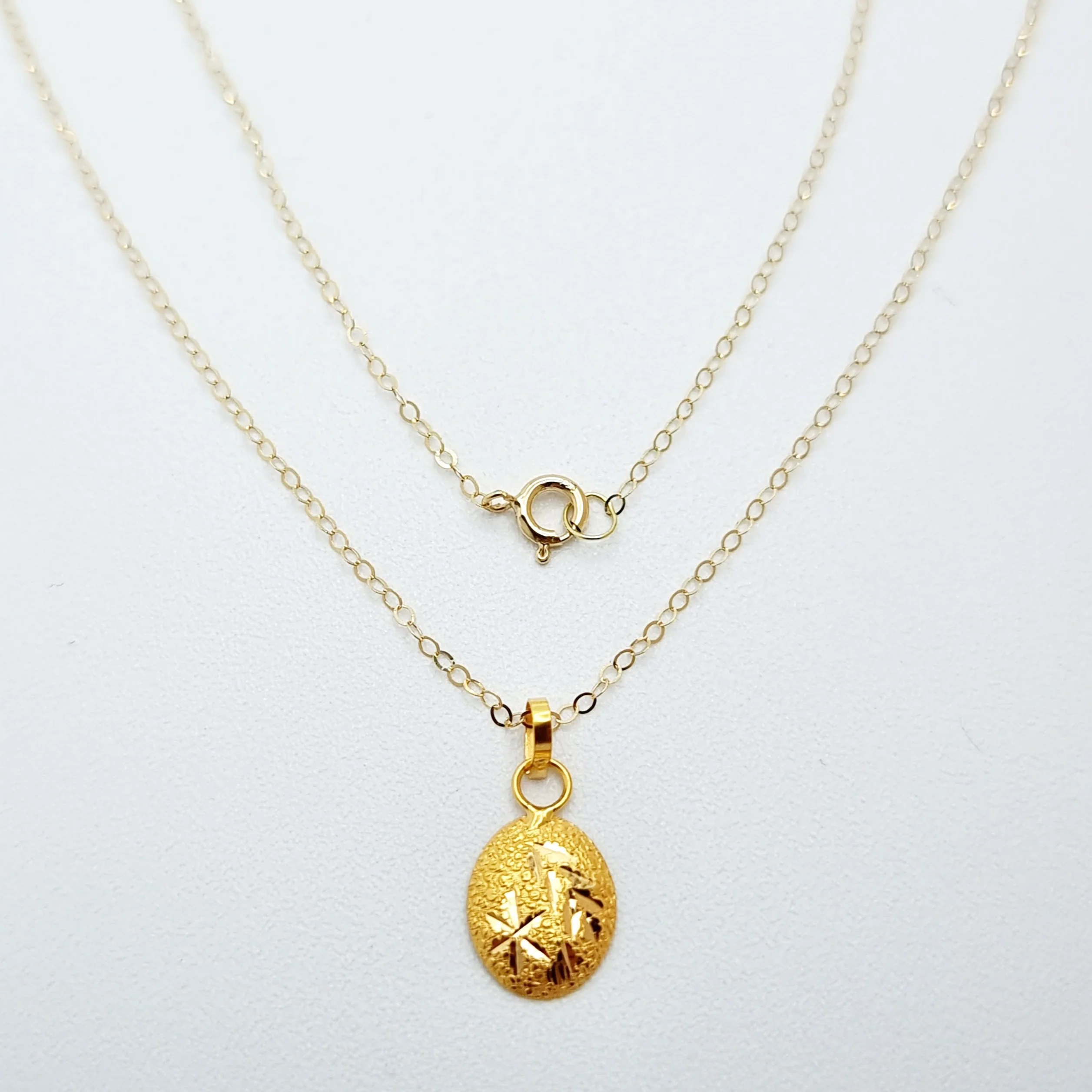 18K Pure Gold Fine Oval Necklace - Image 2