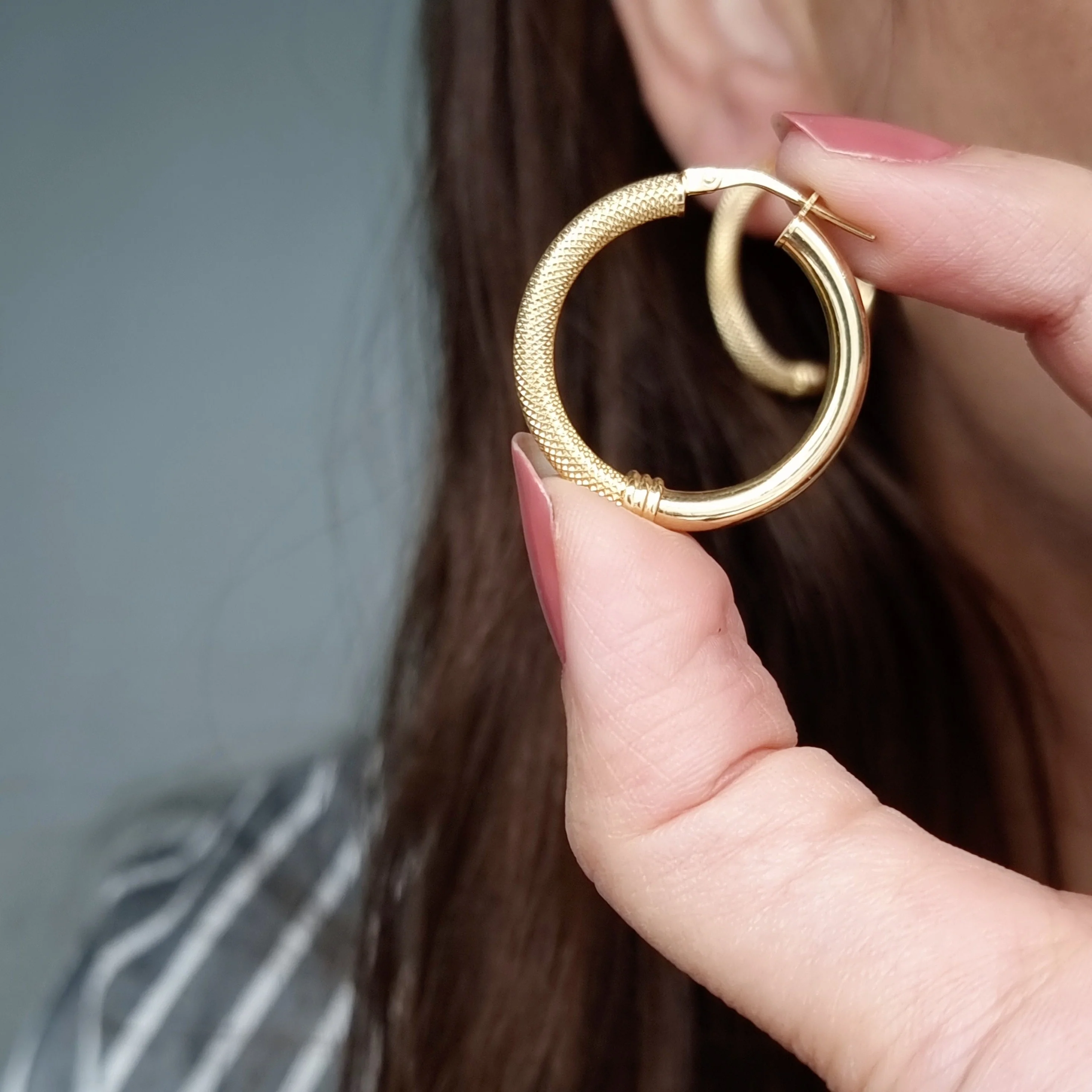 18K Pure Gold Hoop Earring Set - Image 4