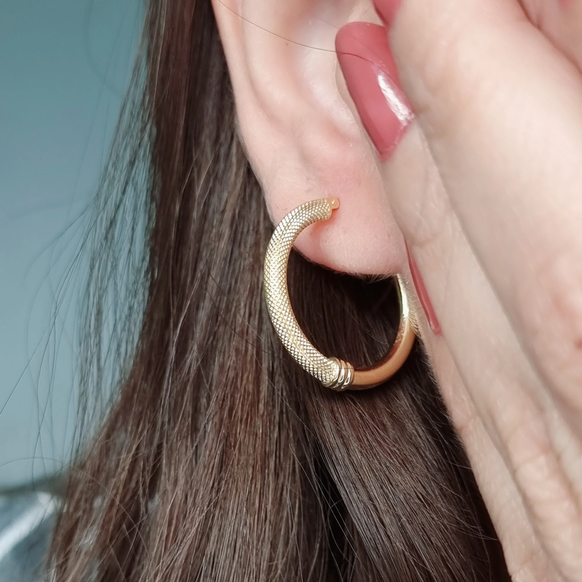 18K Pure Gold Hoop Earring Set - Image 9