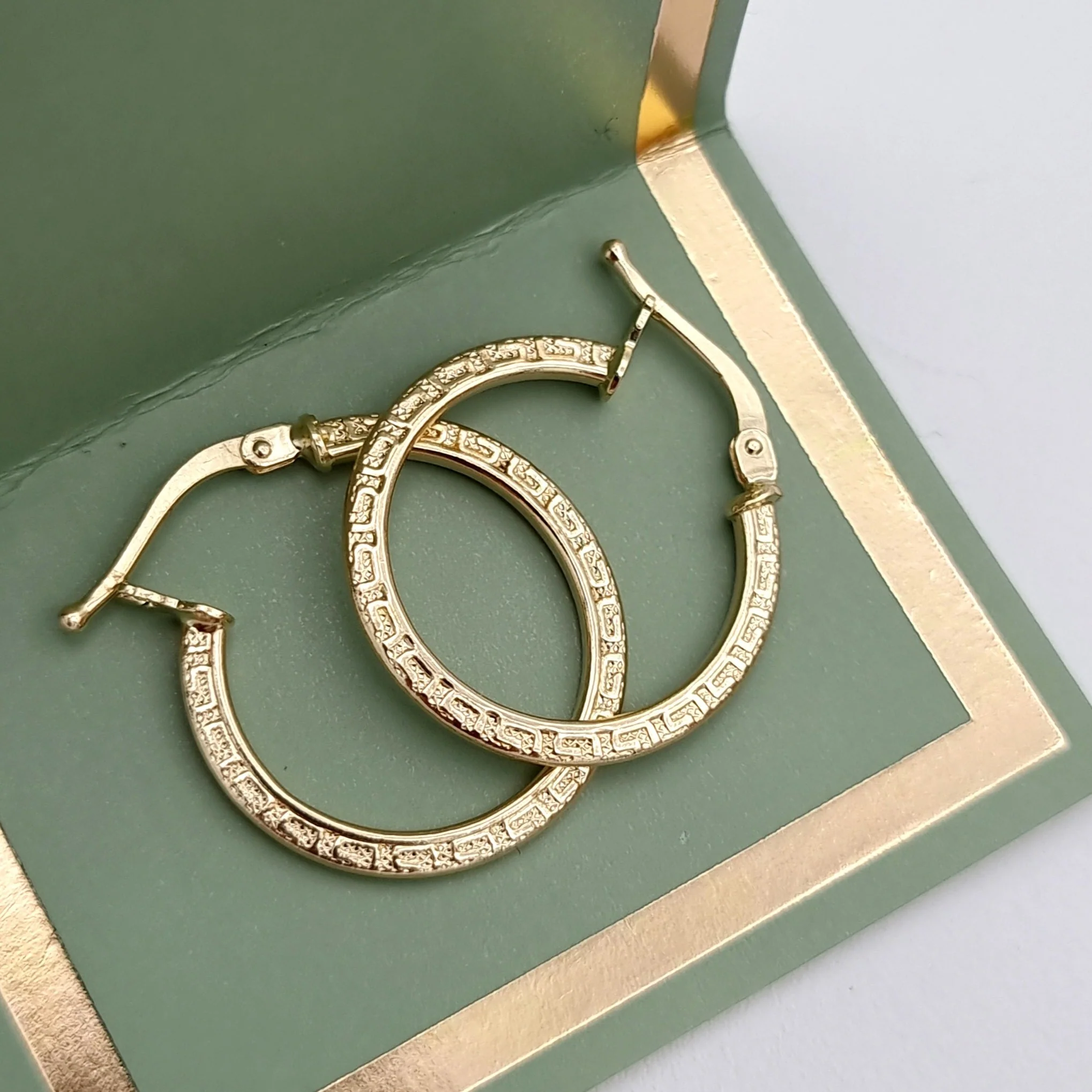 18K Pure Gold Round Hoop Earring Set - Image 2