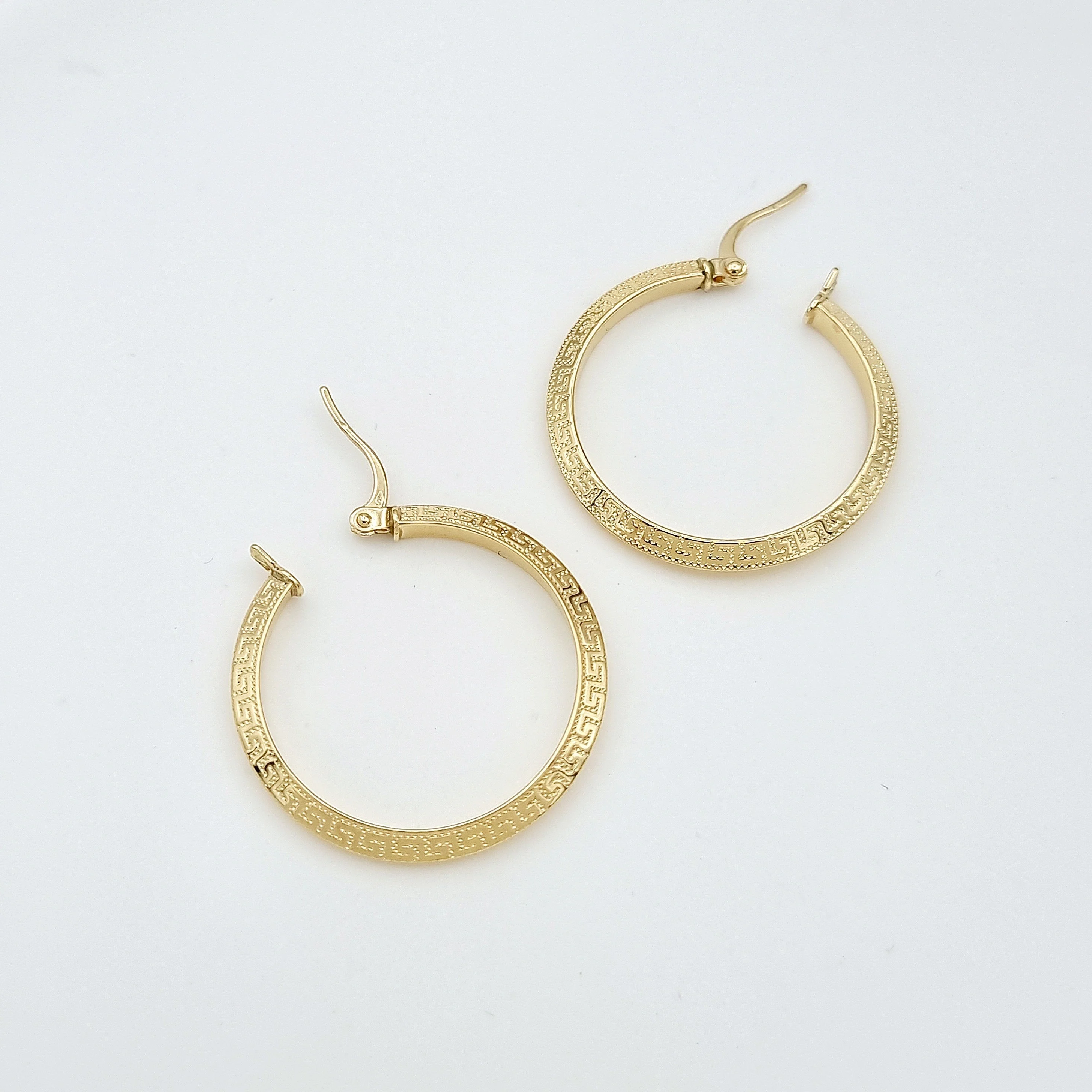 18K Pure Gold Round Hoop Earring Set - Image 4