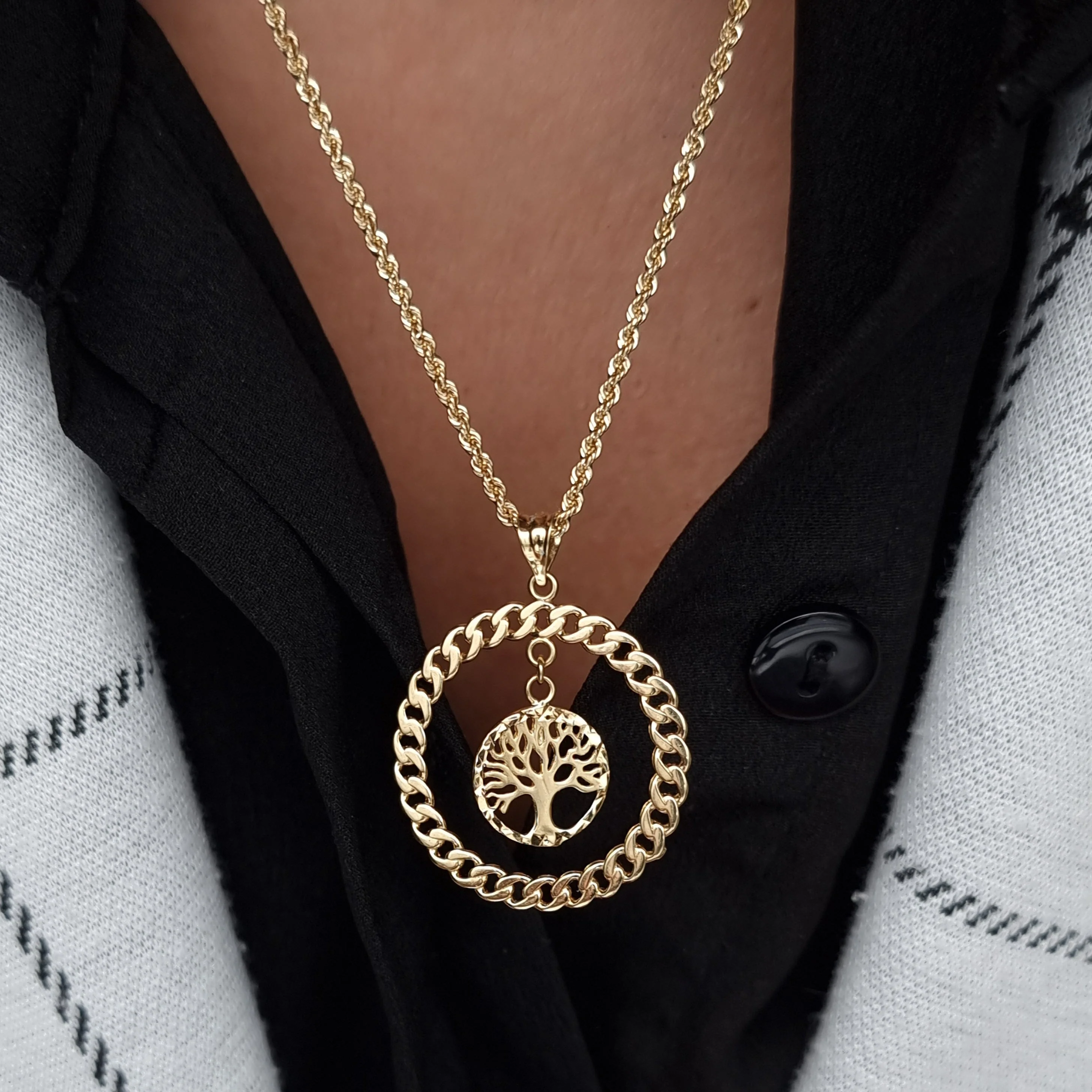18K Pure Gold Round Tree Necklace