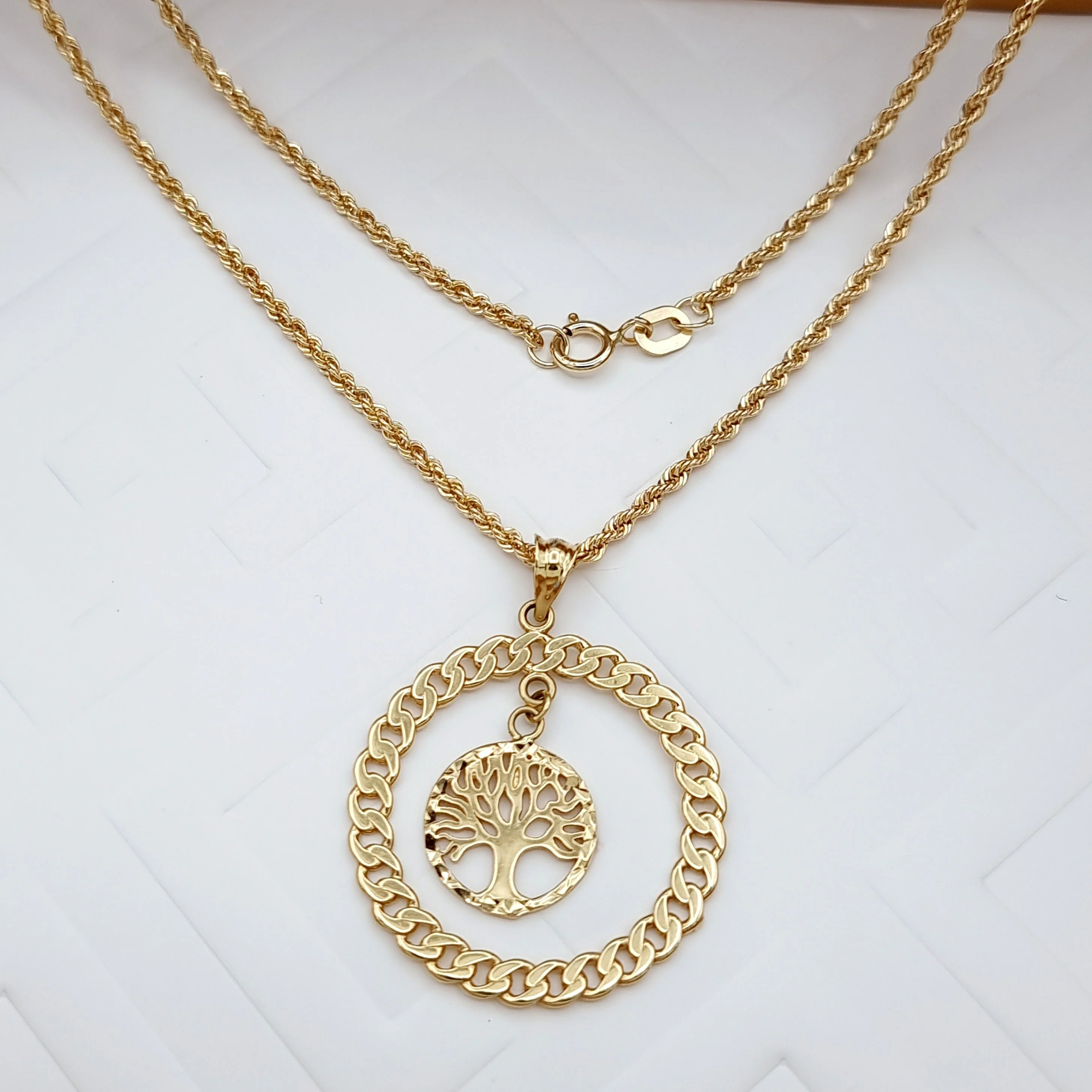 18K Pure Gold Round Tree Necklace - Image 5