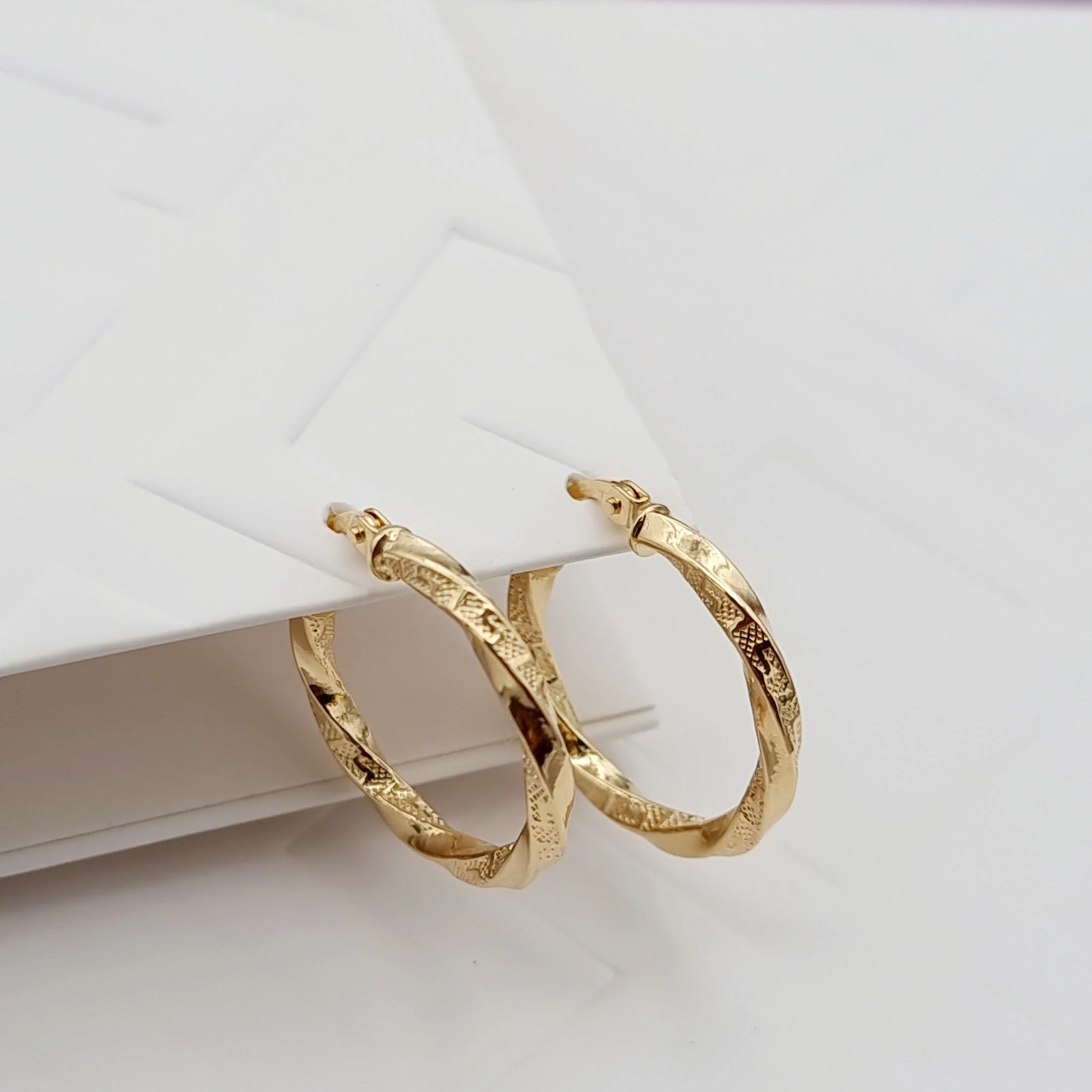 18K Pure Gold Round Twisted Earring Set - Image 3