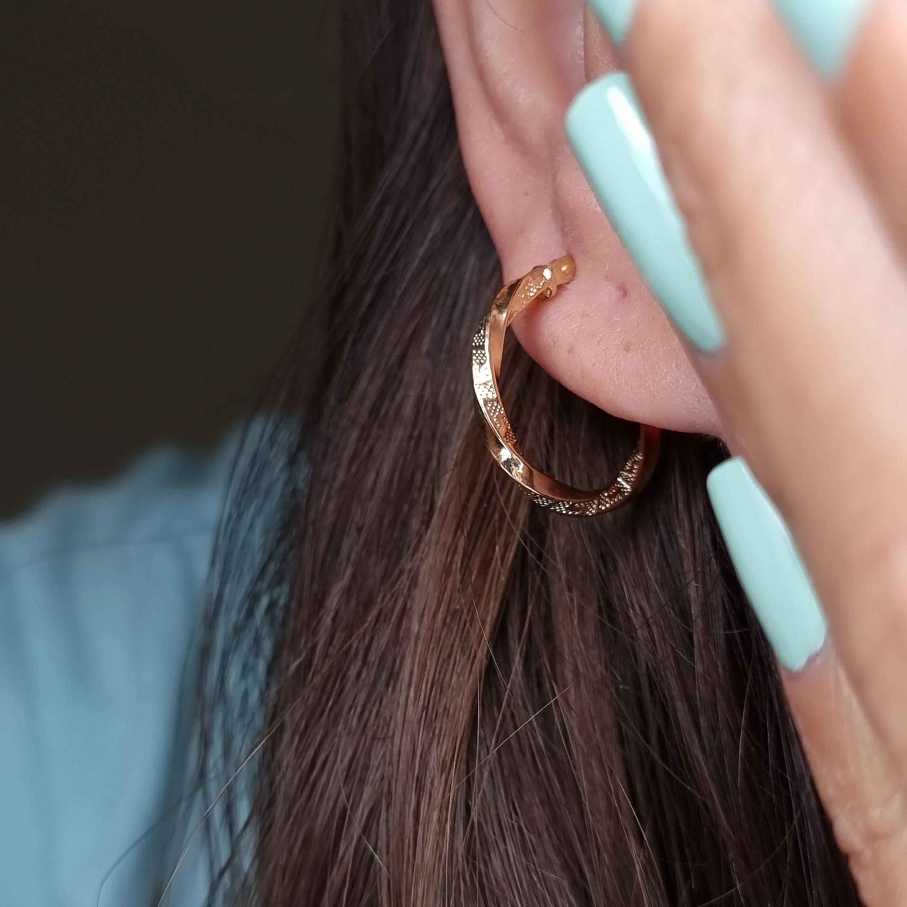 18K Pure Gold Round Twisted Earring Set - Image 4