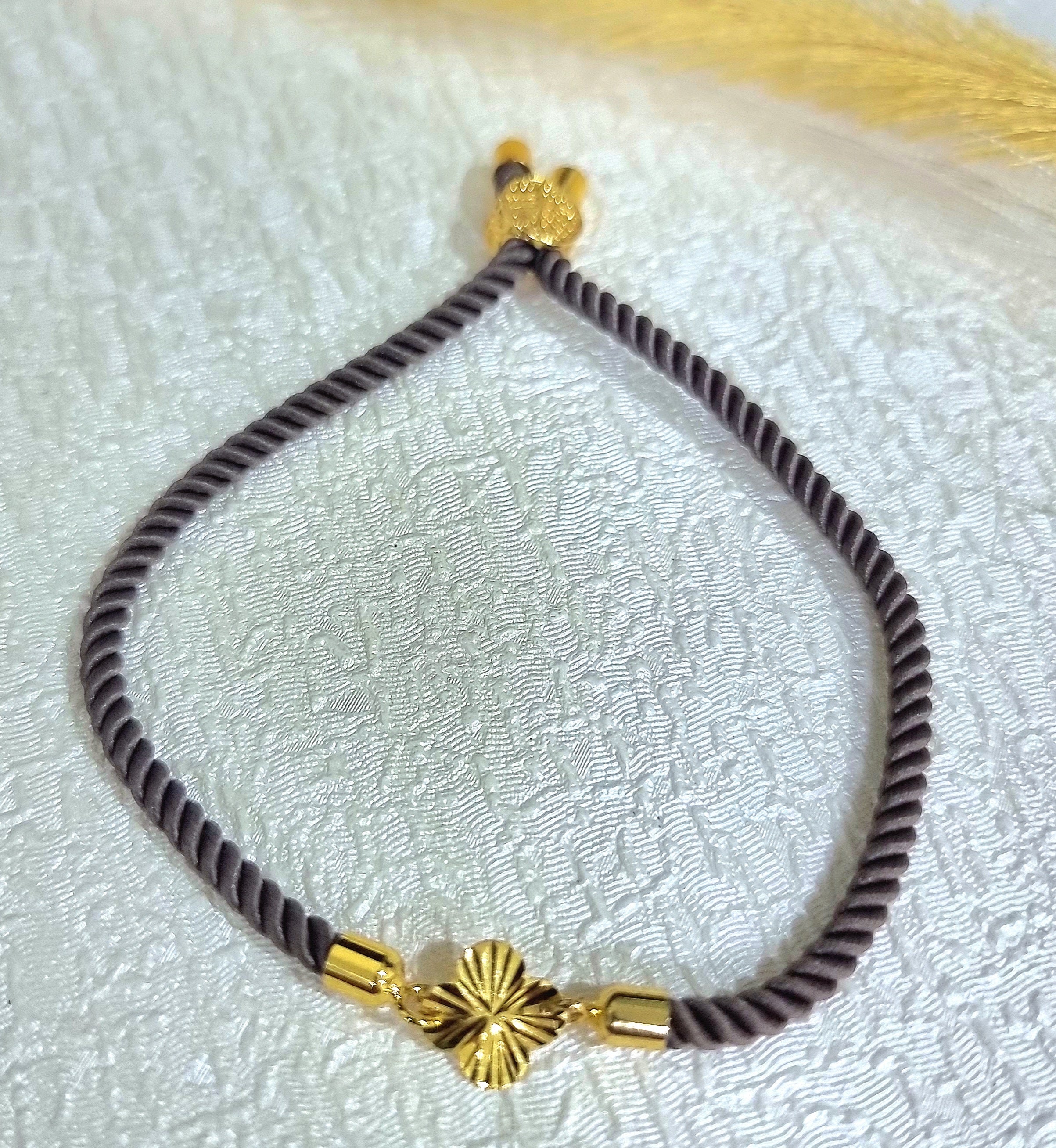 18K Pure Gold Thread Flower Bracelet - Image 2