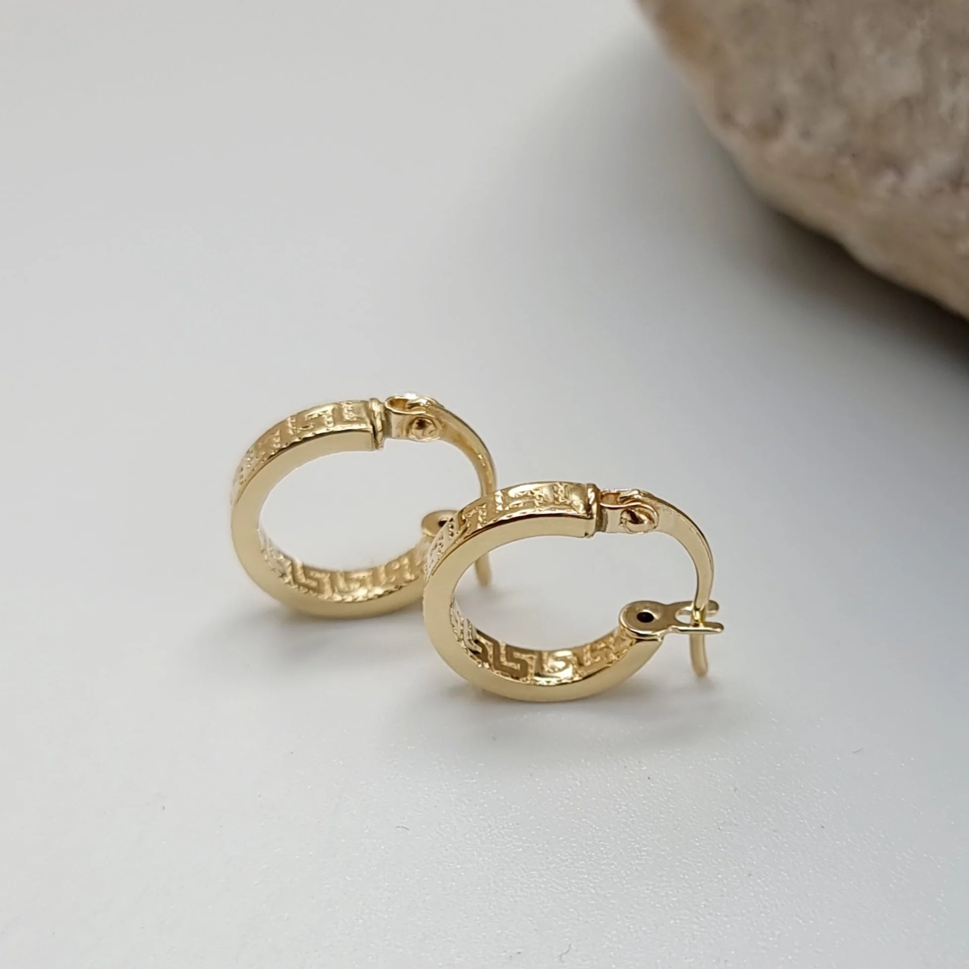 18K Pure Gold V.R.C Round Earring Set - Image 4