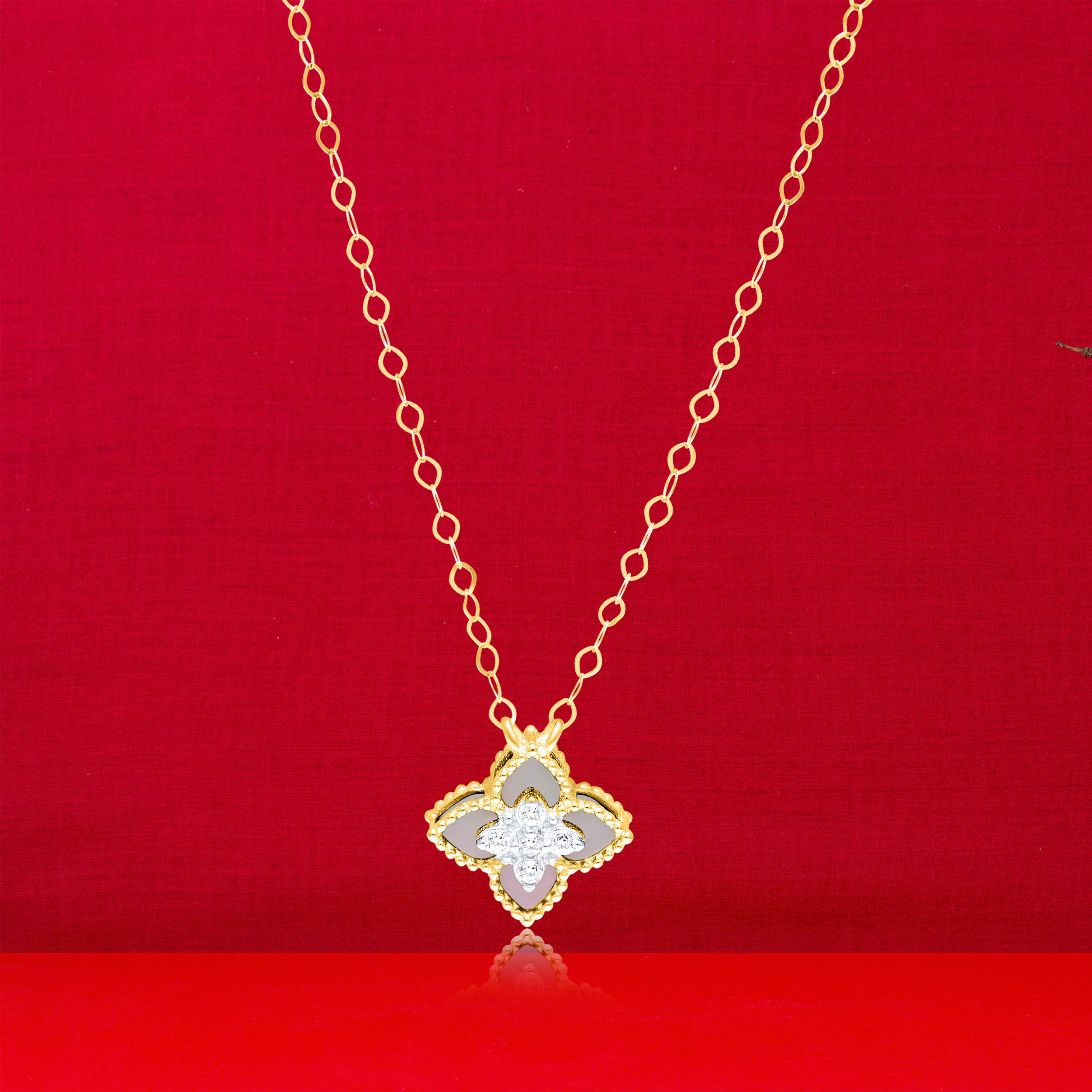 18K Pure Gold White Flower Jewelry Set - Image 2