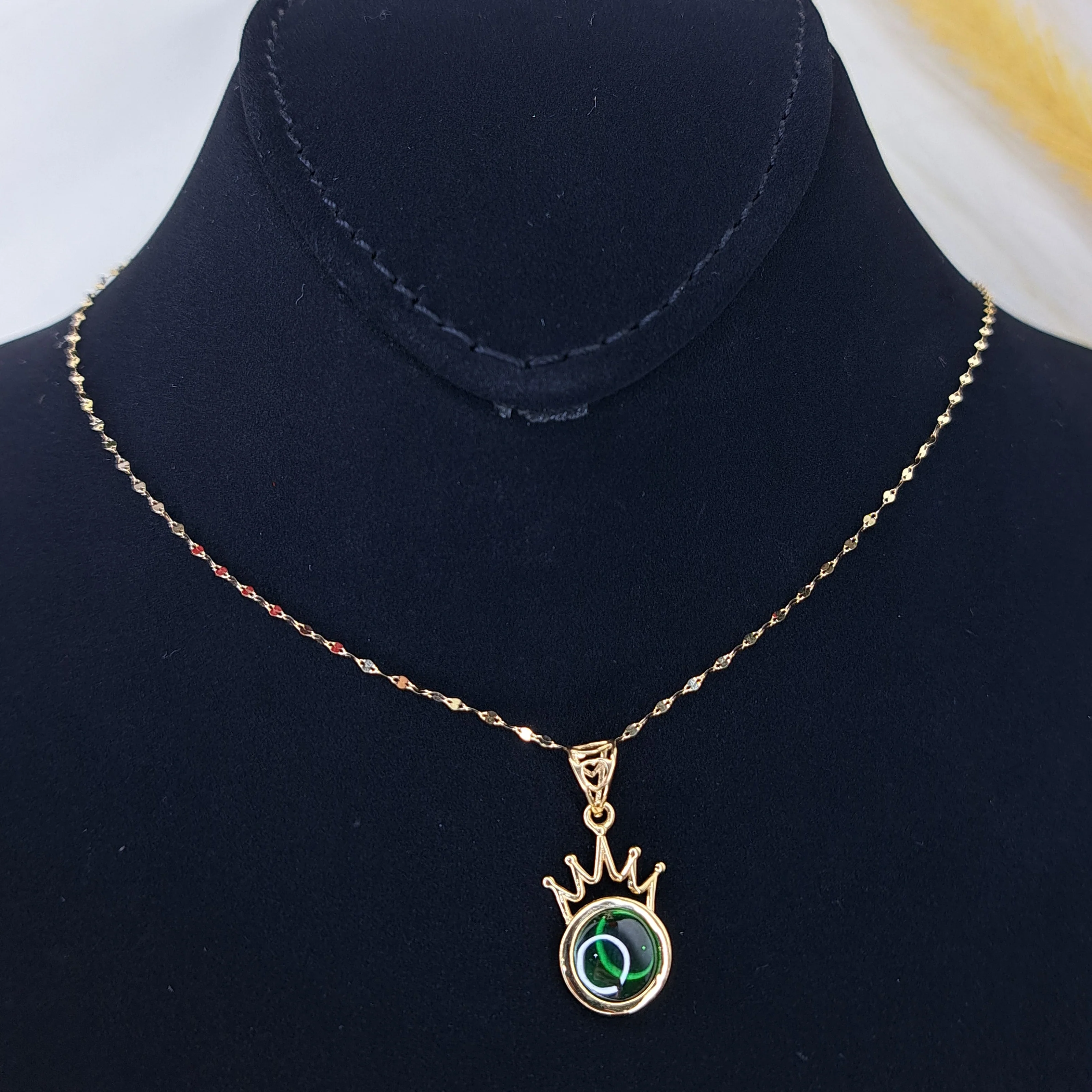 18K Pure Gold Crown Stone Necklace