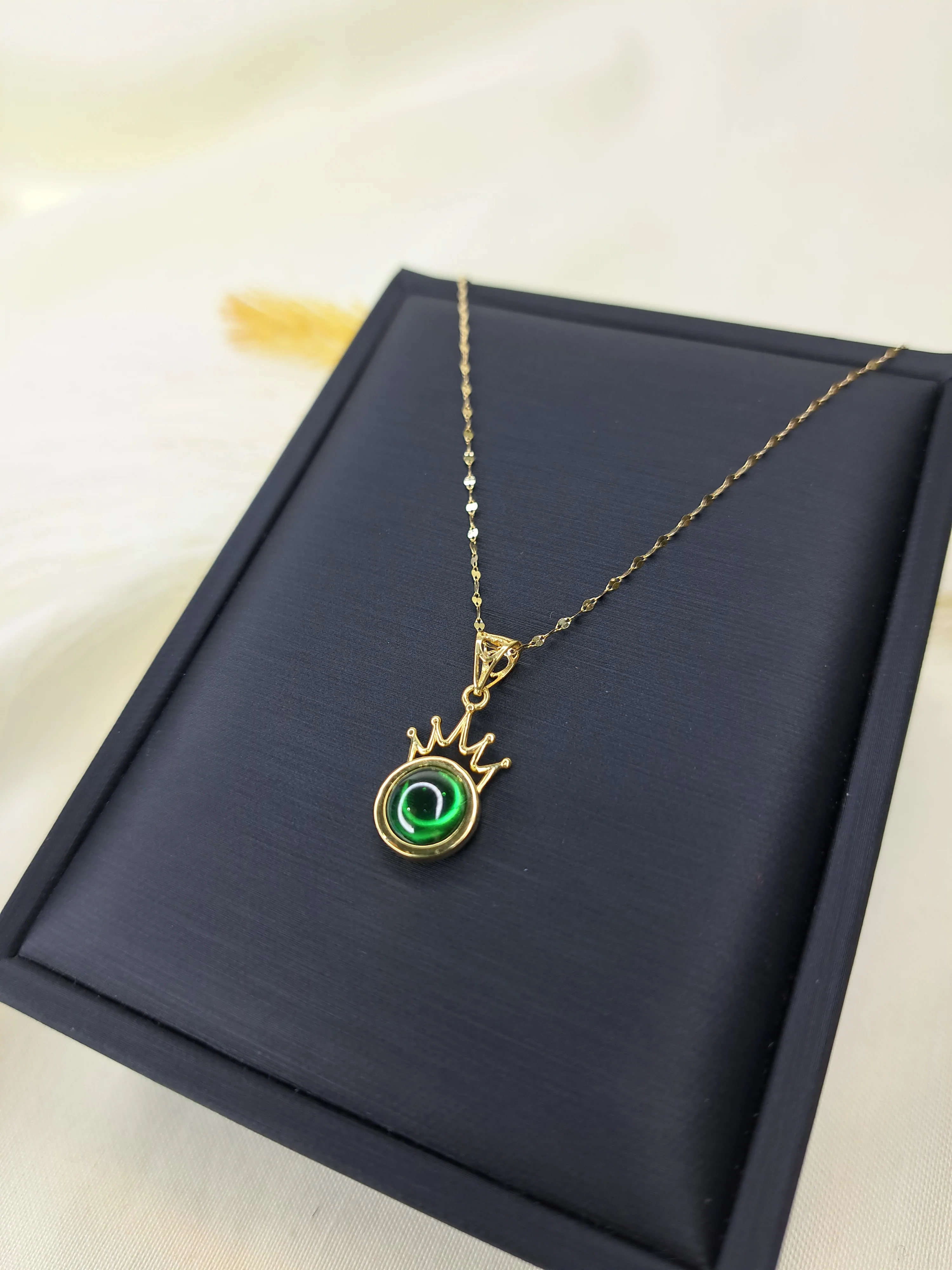 18K Pure Gold Crown Stone Necklace - Image 6