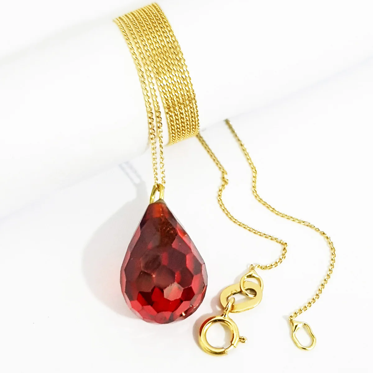 18K Pure Gold Red Gem Necklace - Image 3