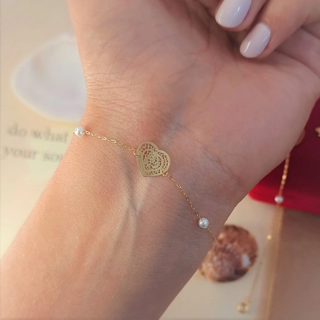 18K Pure Gold Heart Bracelet - Image 2