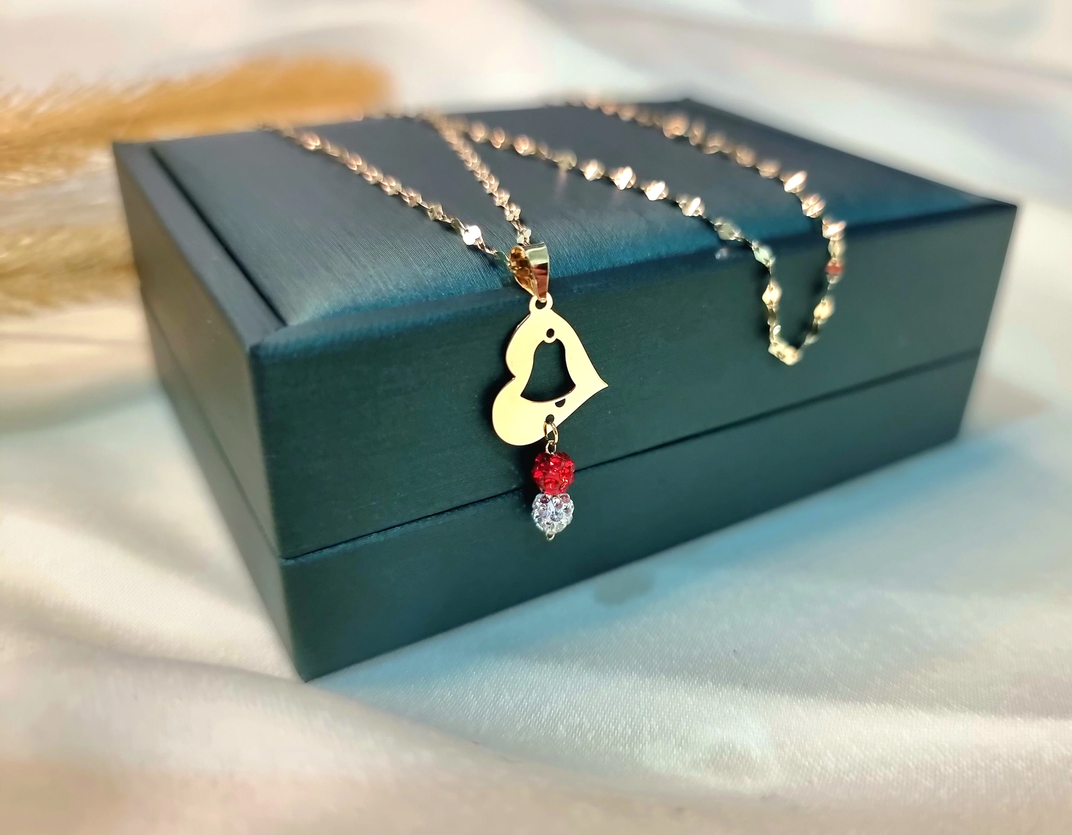 18K Pure Gold Heart w/ Swarski Design Necklace - Image 7