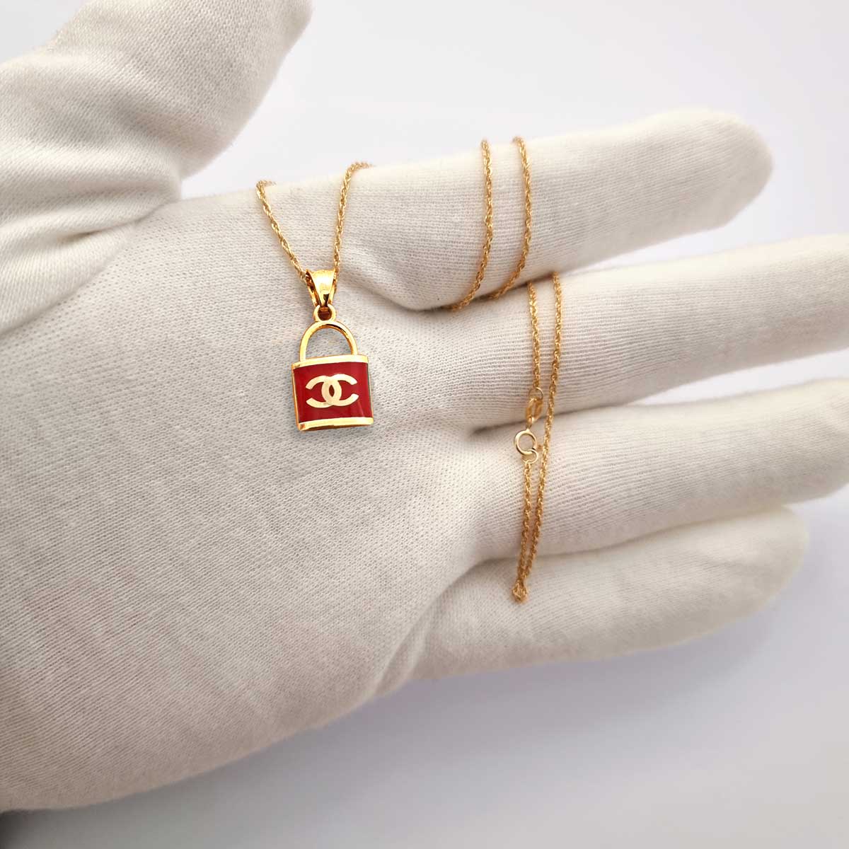 18K Pure Gold Lock Necklace - Image 6