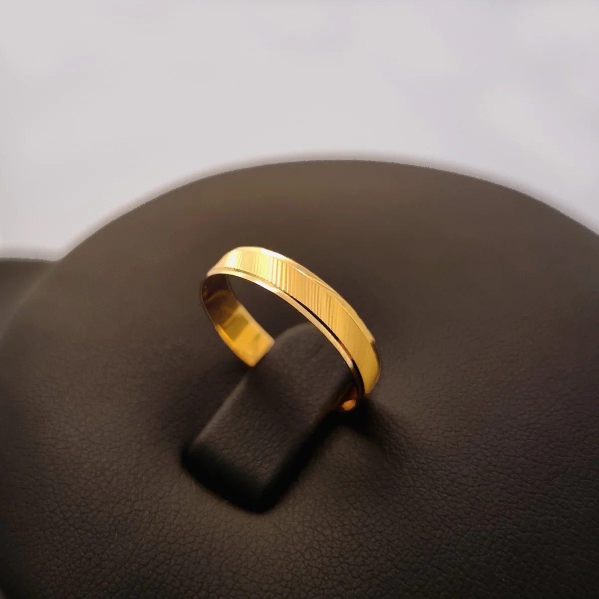 18K Pure Gold Ring - Image 2