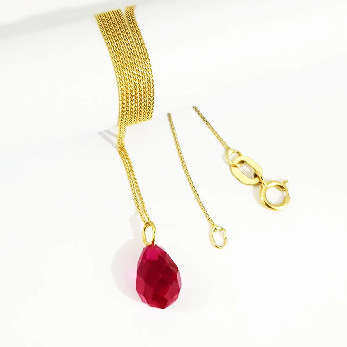 18K Pure Gold Ruby Stone Necklace - Image 3