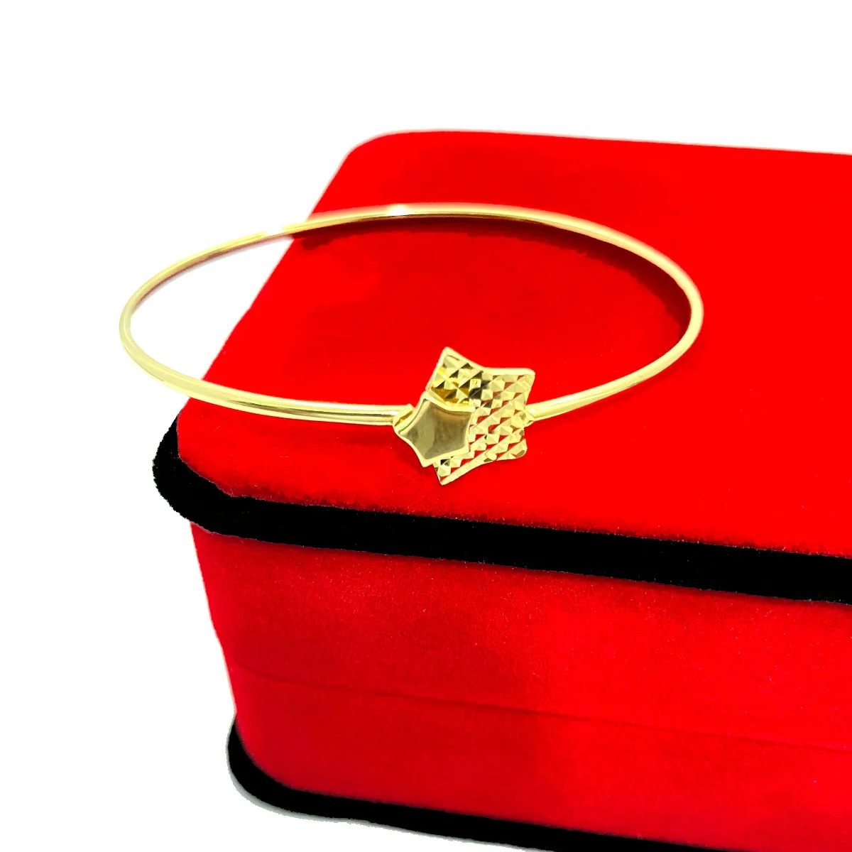 18K Pure Gold Star Design Bangle - Image 5