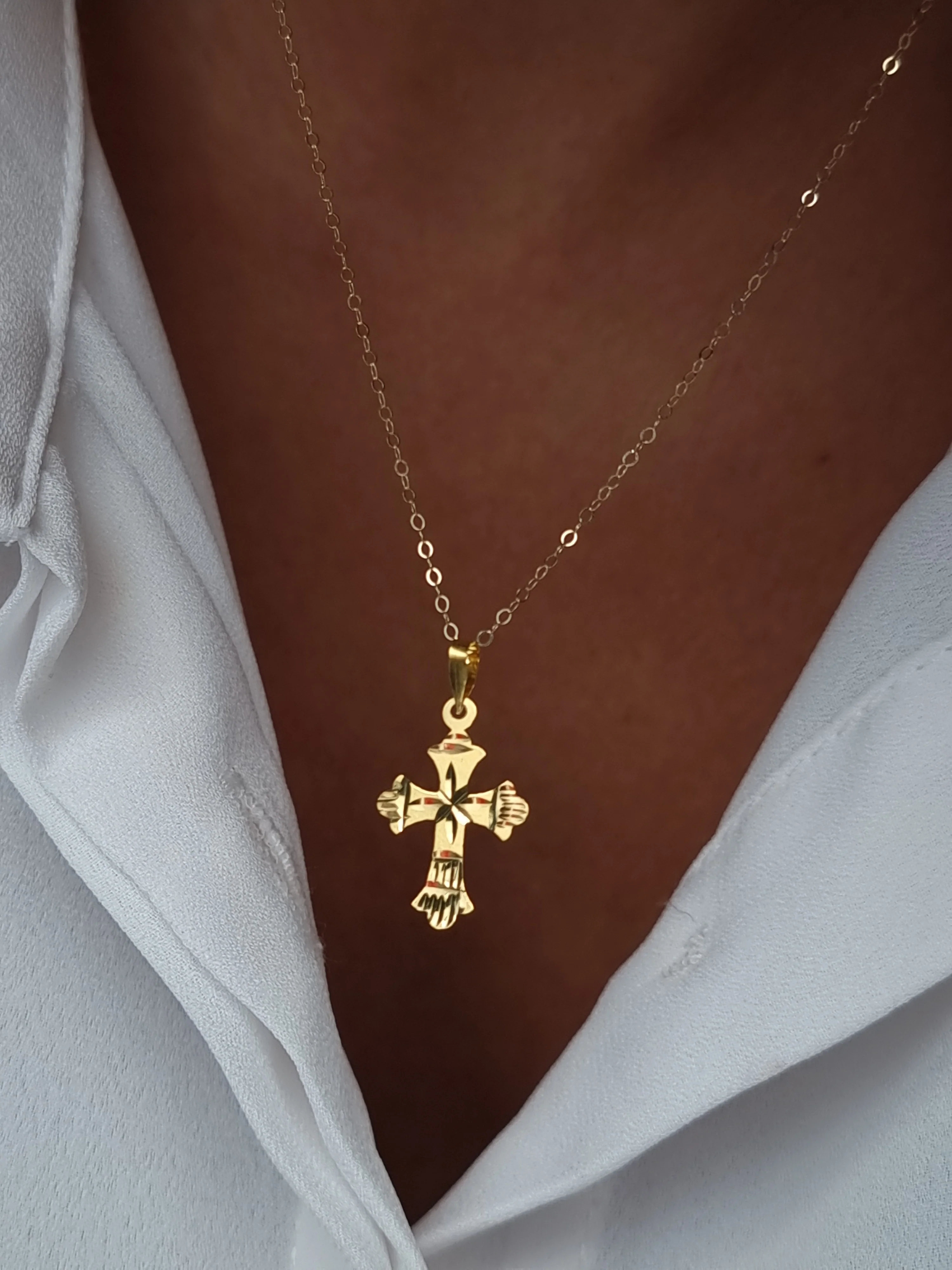18K Pure Gold Cross Necklace - Image 12