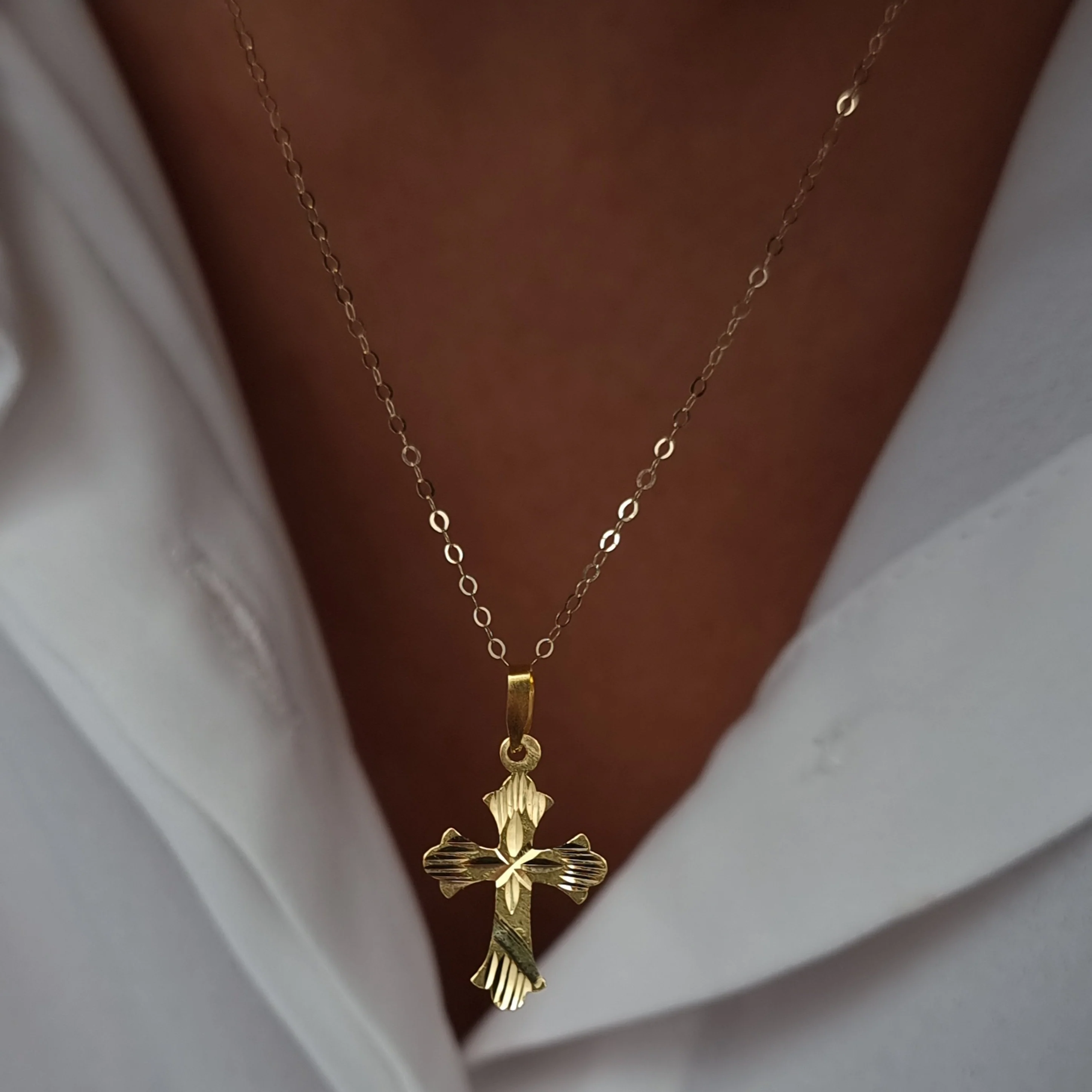 18K Pure Gold Cross Necklace - Image 2
