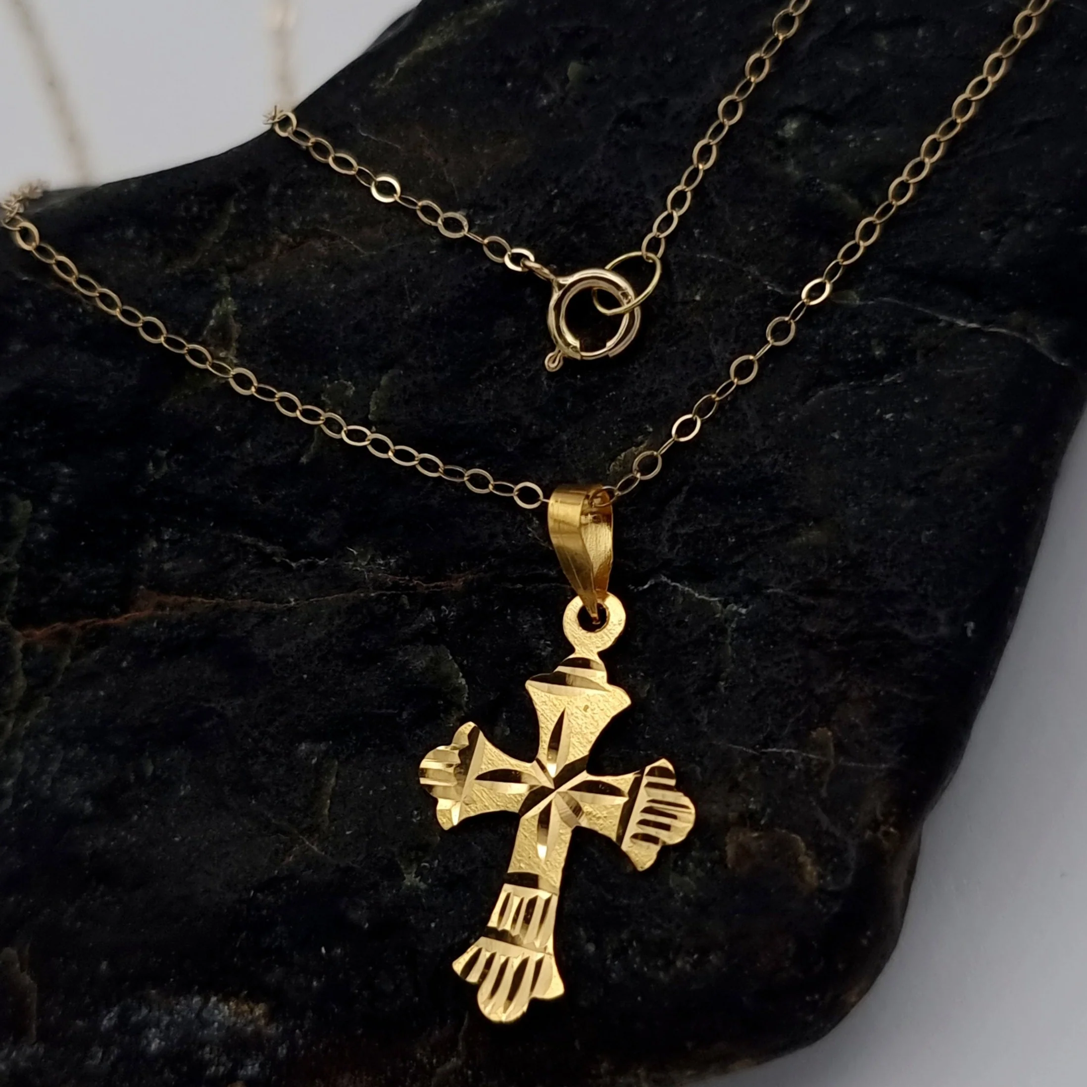 18K Pure Gold Cross Necklace - Image 3